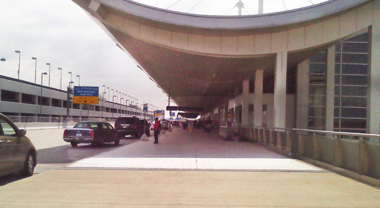 metro airport metro airport
